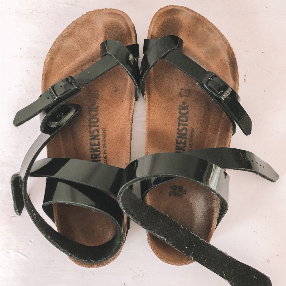 YARA BIRKENSTOCK ON SALE!!